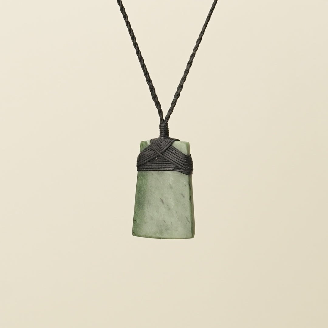 Toki Inanga Pounamu Small Pendant