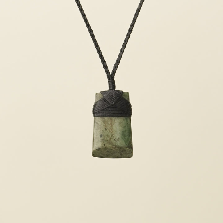 Toki Raukaraka Pounamu Small Pendant