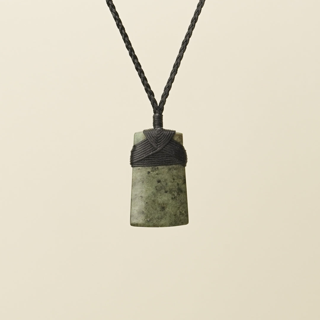 Toki Raukaraka Pounamu Small Pendant