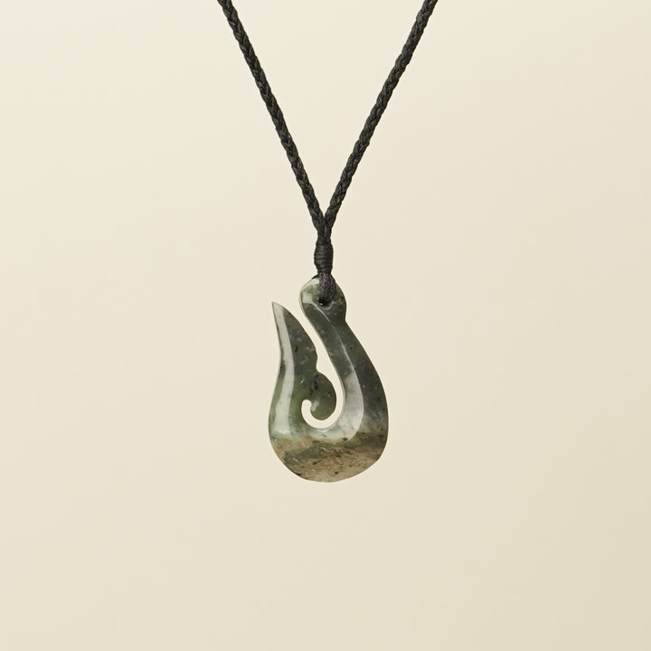Hei Matau Whale's Tail Pounamu – Medium