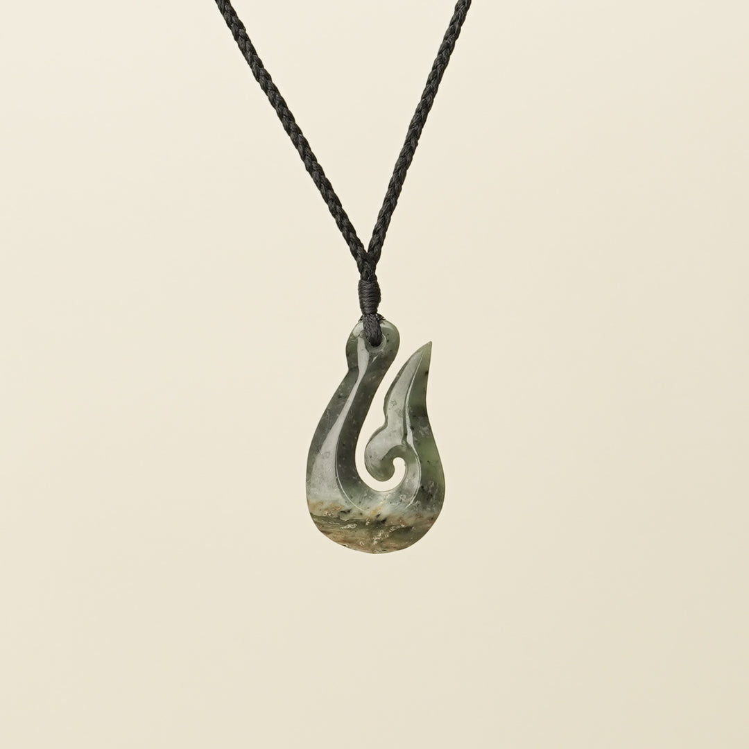 Hei Matau Whale's Tail Pounamu – Medium