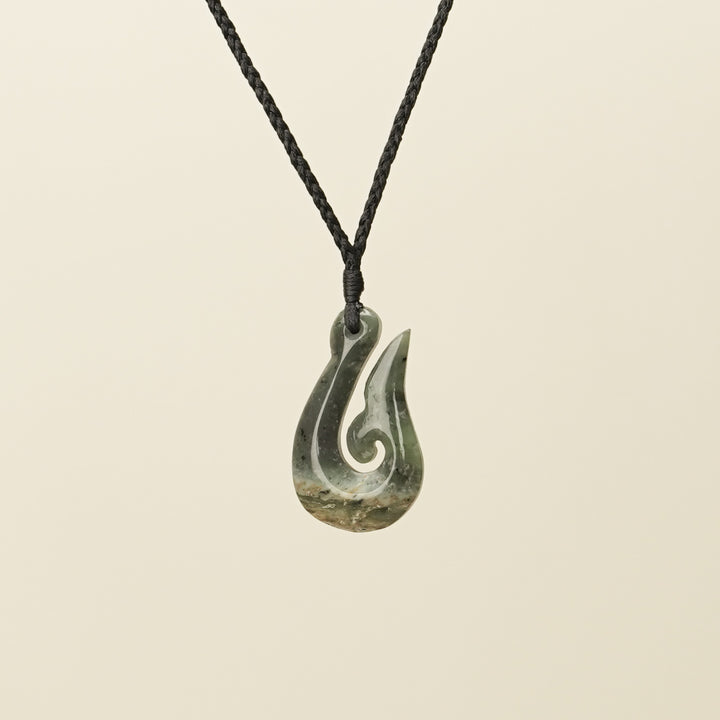 Hei Matau Whale's Tail Pounamu – Medium