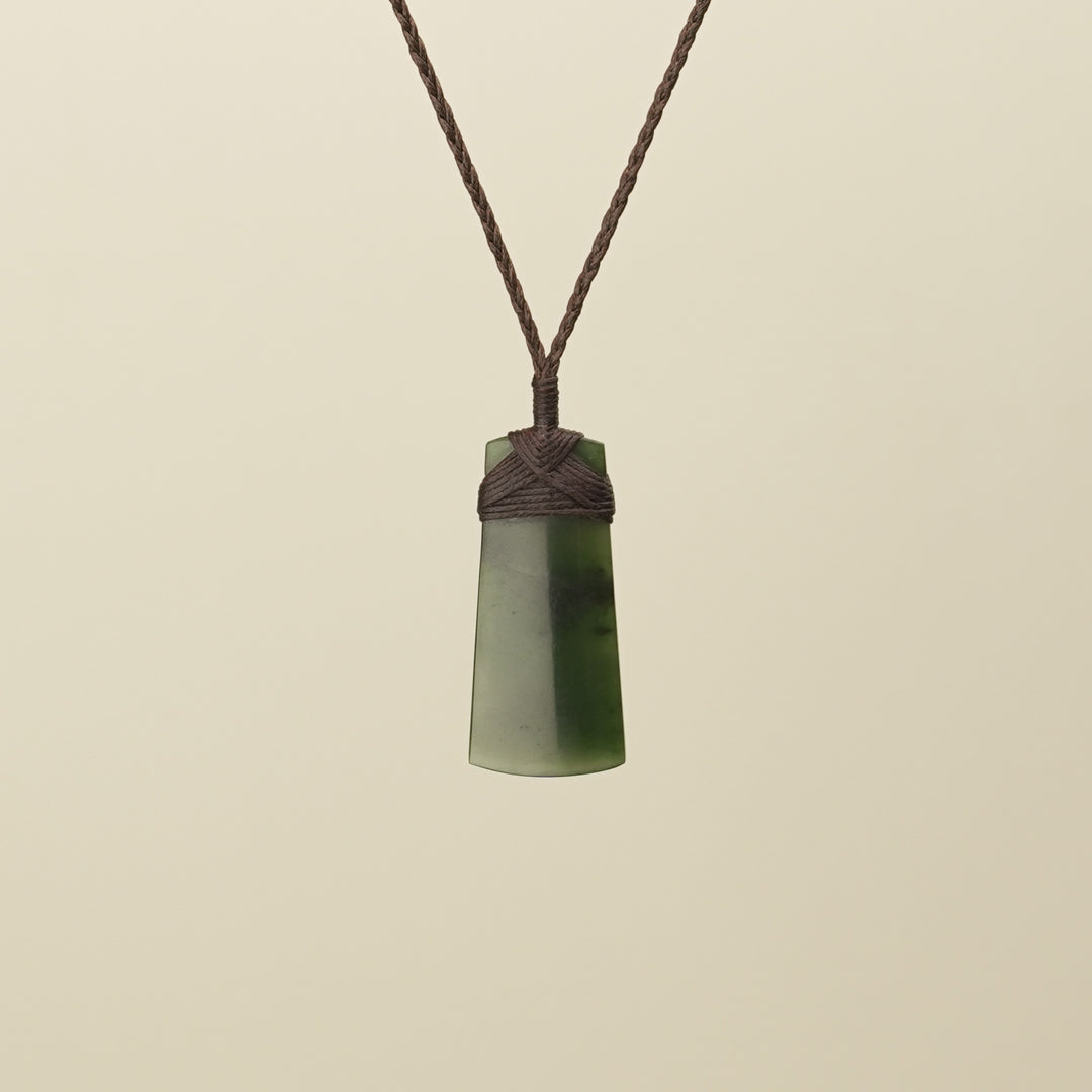 Toki Kawakawa Pounamu Small Pendant