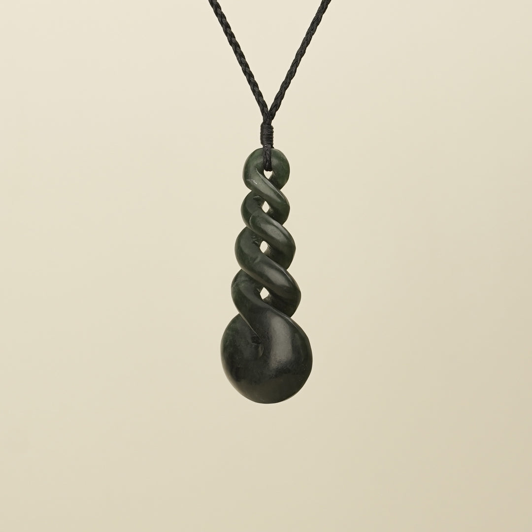 Pikorua Twist Kawakawa Pounamu Pendant Large