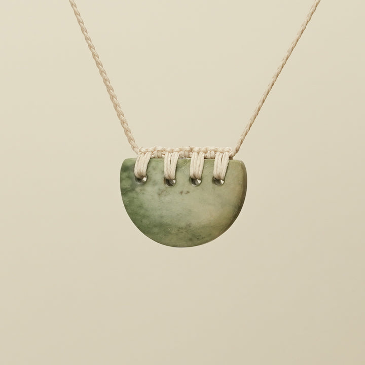 Kōuma Breastplate Raukaraka Pounamu Small