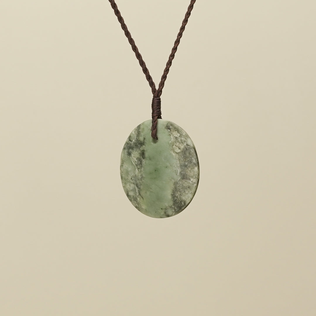 Porowhita Circle of Life Hapopo Inanga Pounamu Medium