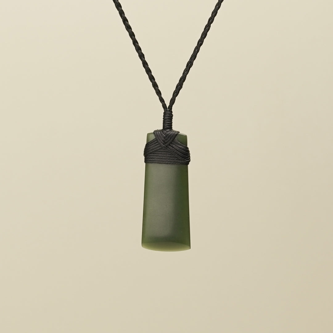 Toki Kawakawa Matte Pounamu Small Pendant