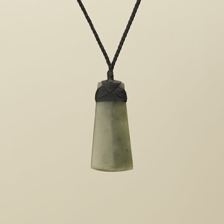 Toki Inanga Pounamu Medium Pendant