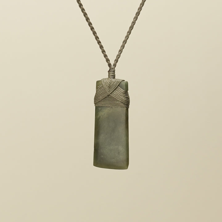 Toki Raukaraka Pounamu Medium Pendant
