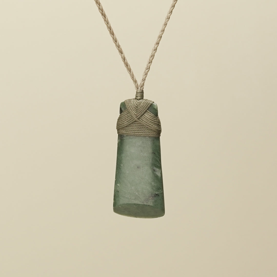 Toki Inanga Pounamu Medium Pendant