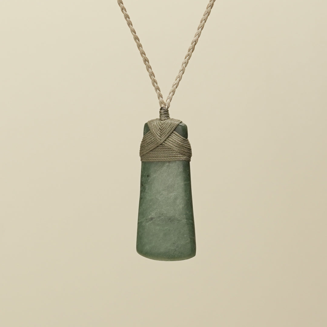 Toki Inanga Pounamu Medium Pendant