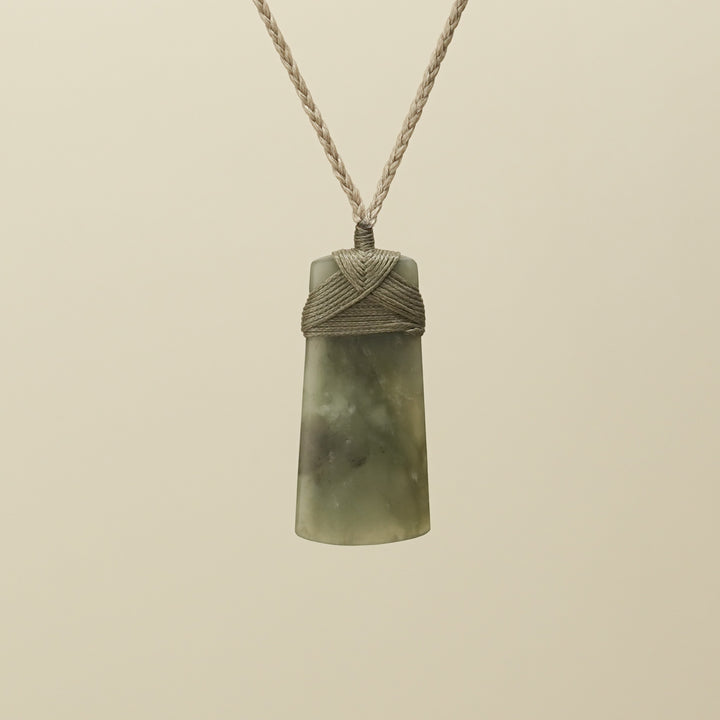 Toki Inanga Pounamu Medium Pendant