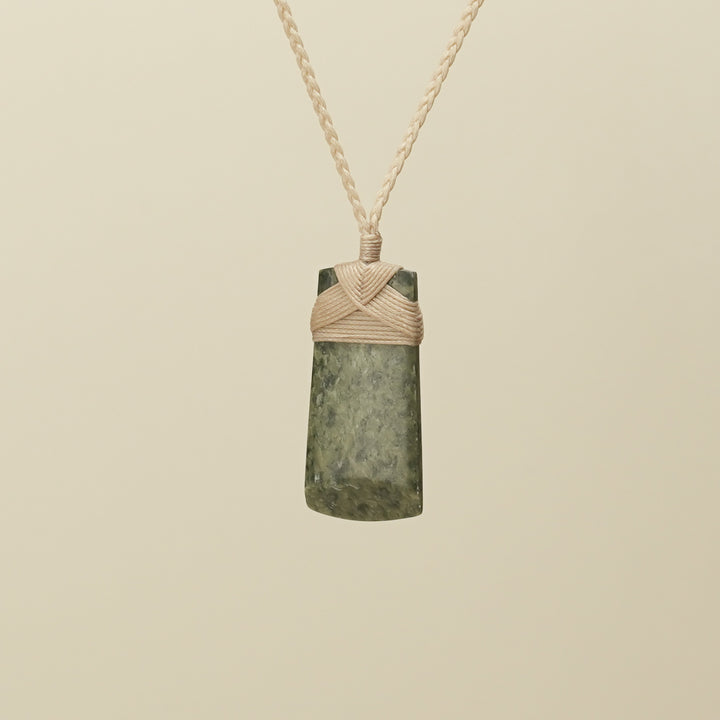 Toki Hapopo Pounamu Medium Pendant