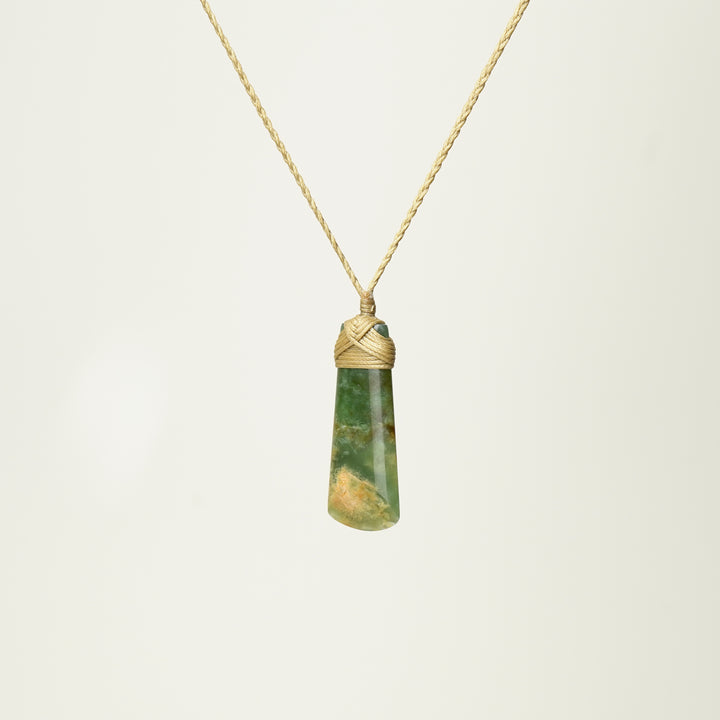 Small Flower Pounamu Toki Pendant