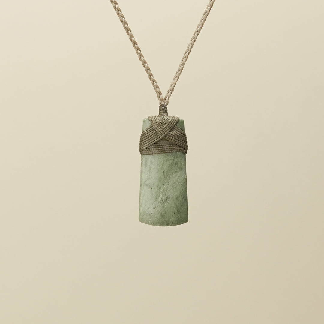 Toki Inanga Pounamu Medium Pendant