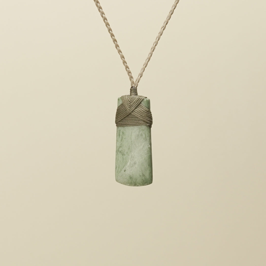 Toki Inanga Pounamu Medium Pendant