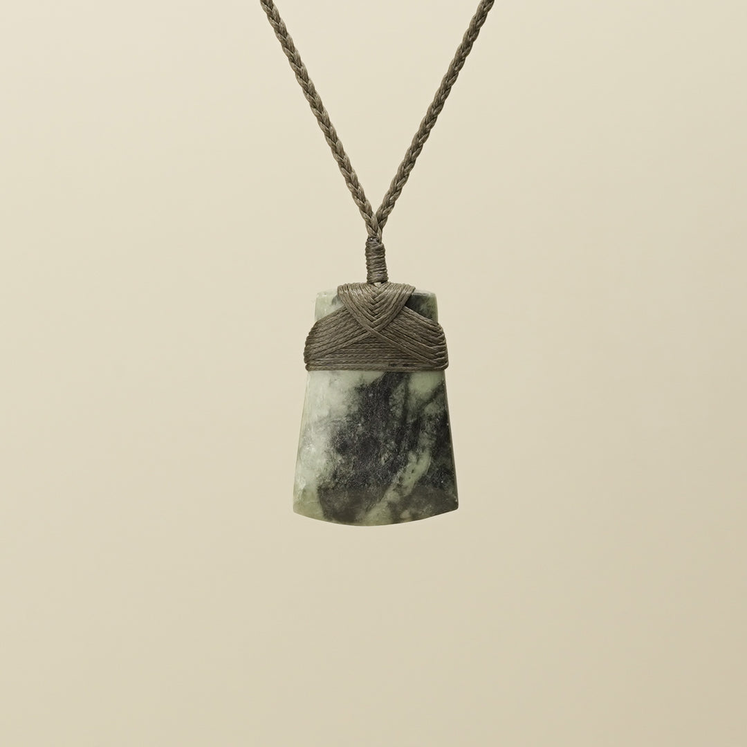 Toki Kokopu Pounamu Medium Pendant