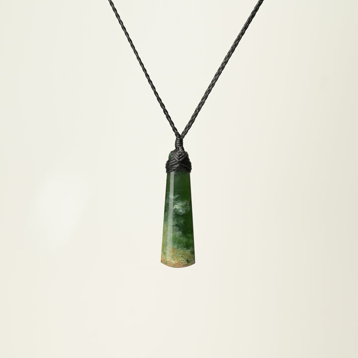 Small Flower Pounamu Toki, Black Binding