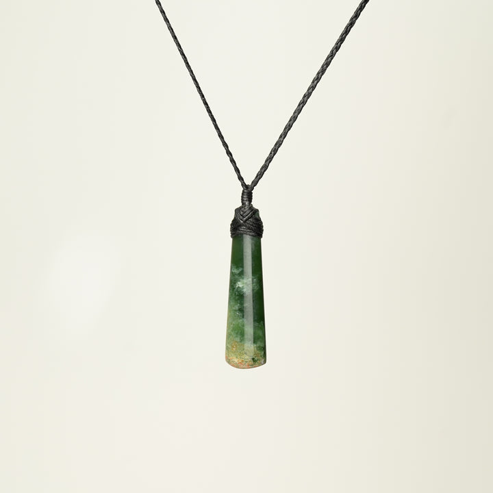 Small Flower Pounamu Toki, Black Binding