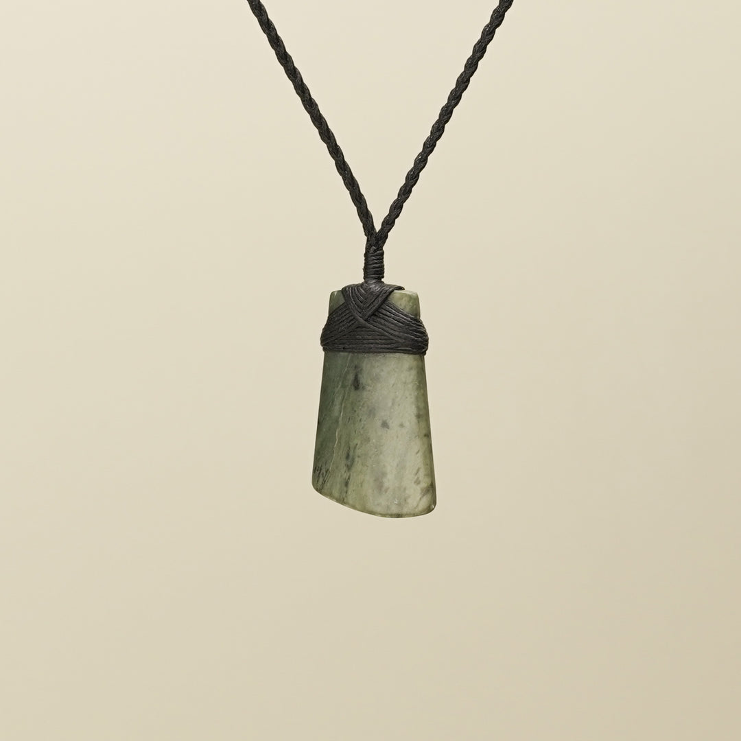 Toki Kokopu Inanga Pounamu Medium Pendant