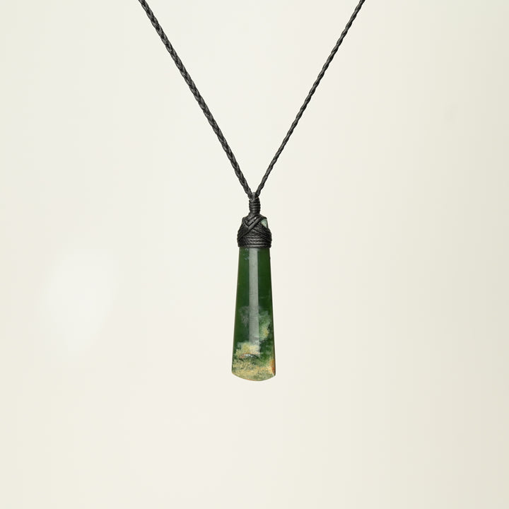 Small Flower Pounamu Toki, Black Binding