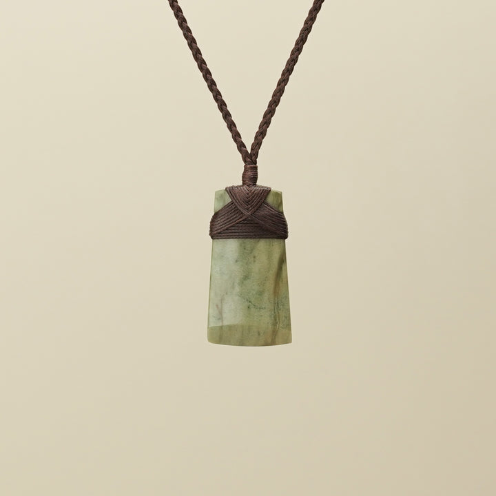 Toki Raukaraka Pounamu Medium Pendant