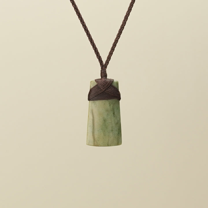 Toki Raukaraka Pounamu Medium Pendant