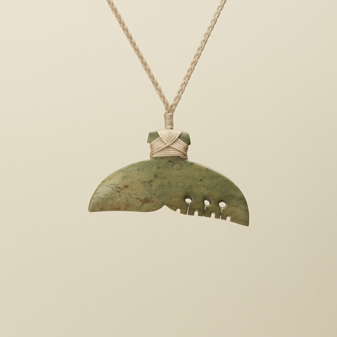 Whale's Tail Raukaraka Pounamu Medium Pendant