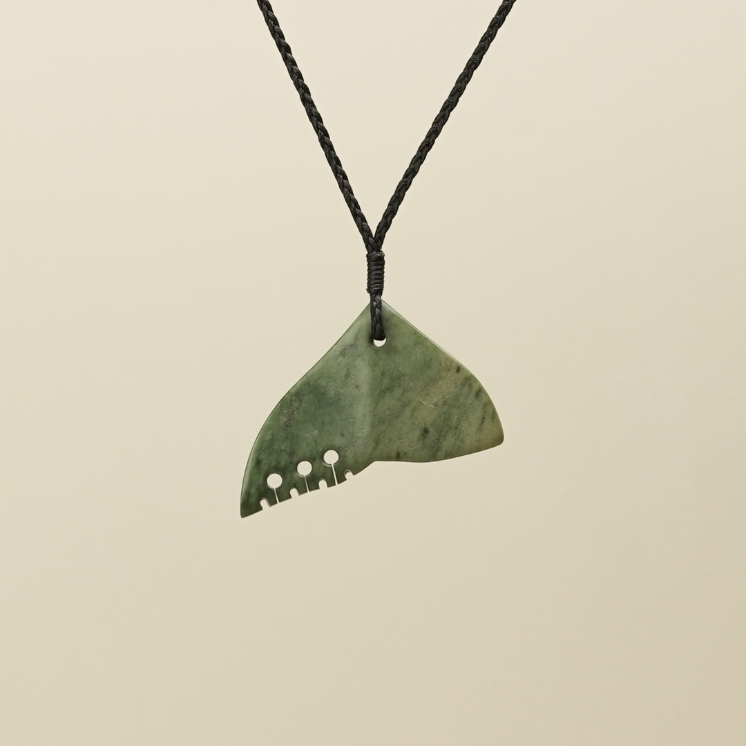 Whale's Tail Raukaraka Pounamu Medium Pendant