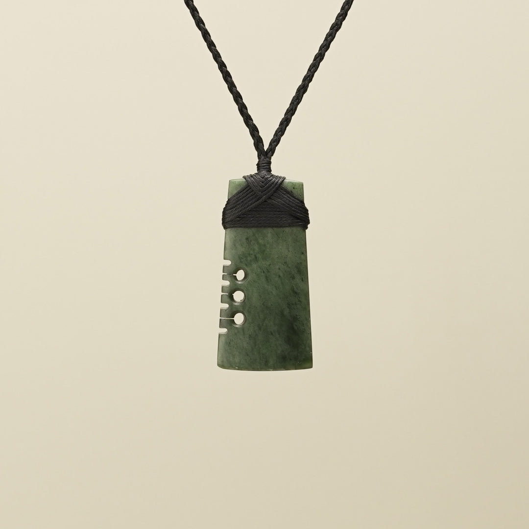 Notched Toki Inanga Pounamu Pendant Small