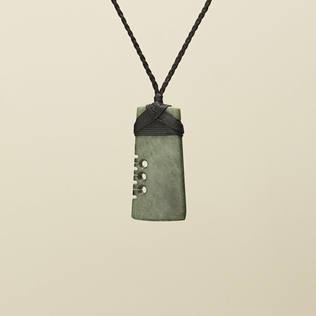 Notched Toki Inanga Pounamu Pendant Small