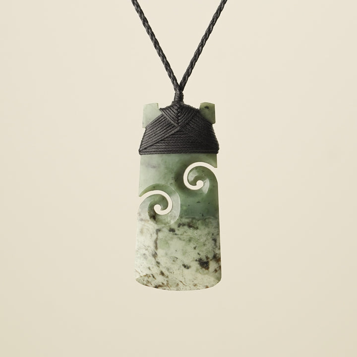 Toki Kawakawa Pounamu Large Pendant