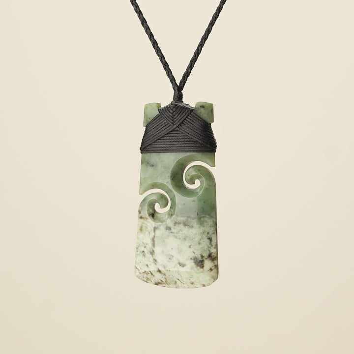 Toki Kawakawa Pounamu Large Pendant