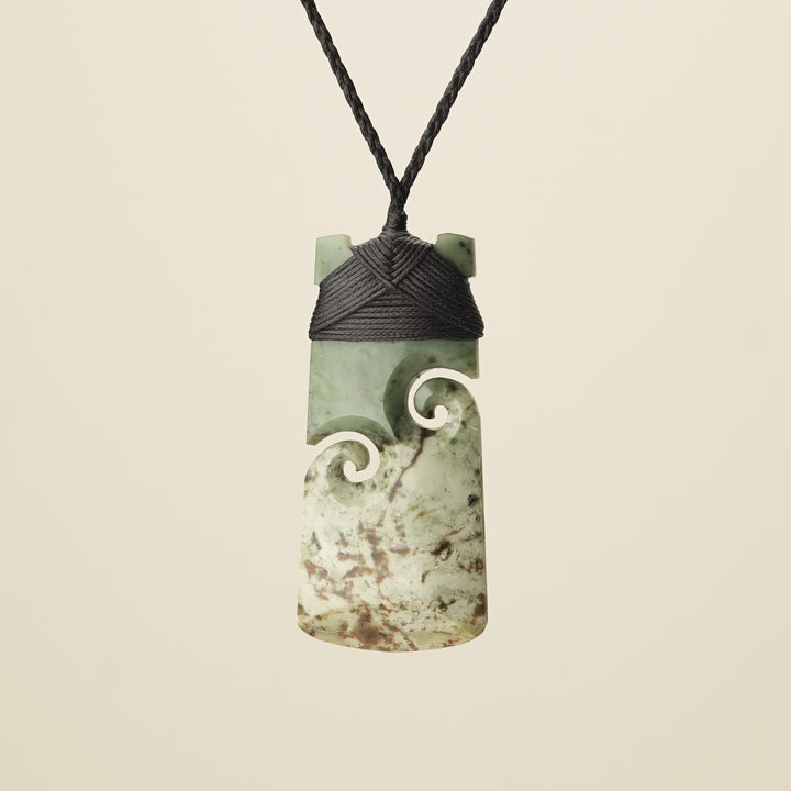 Toki Kawakawa Pounamu Large Pendant