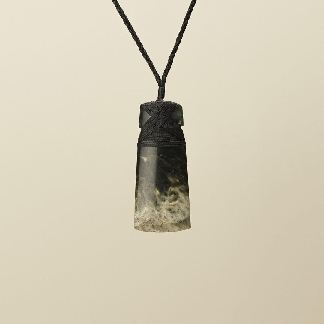 Raukaraka Pounamu Toki Pendant Large
