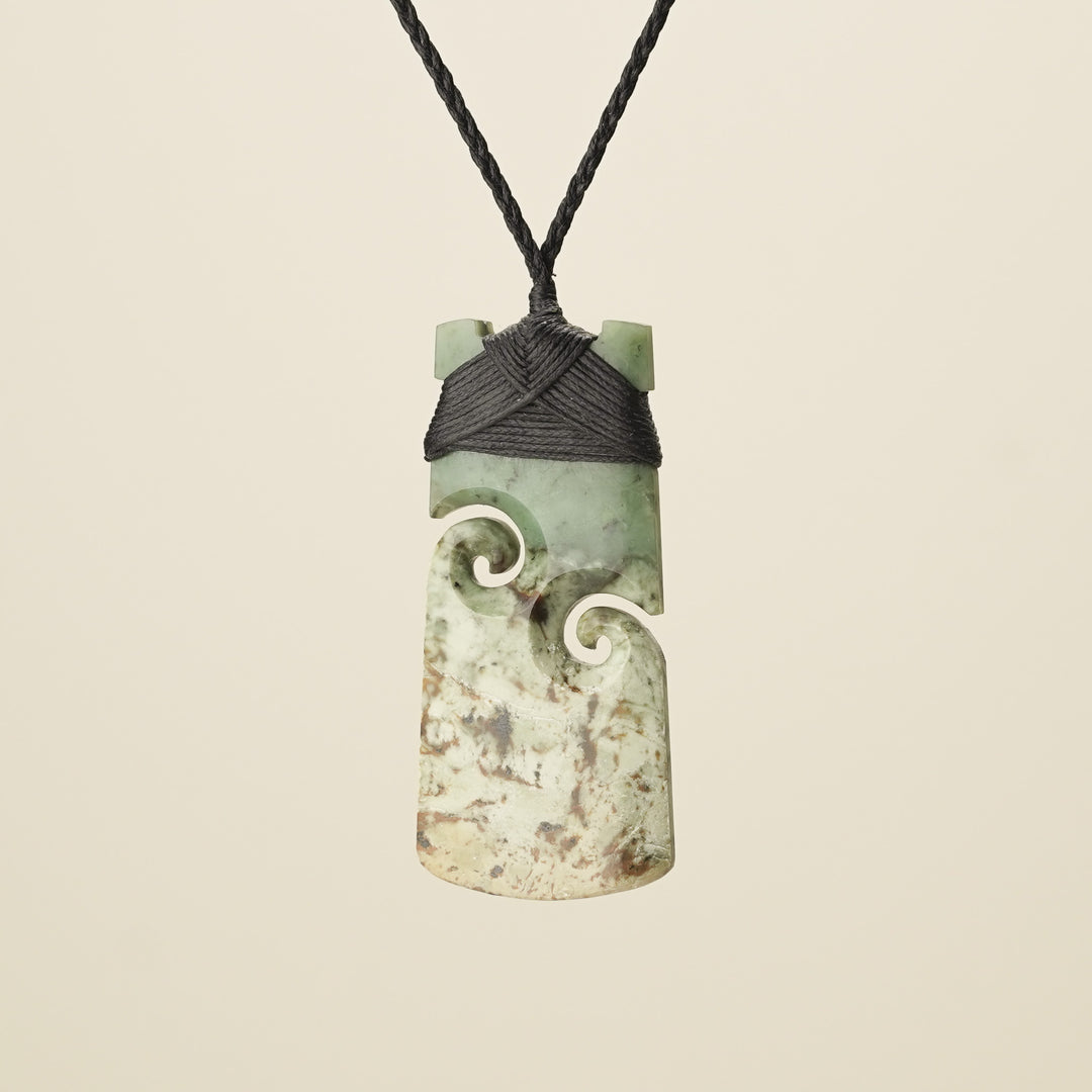 Toki Kawakawa Pounamu Large Pendant
