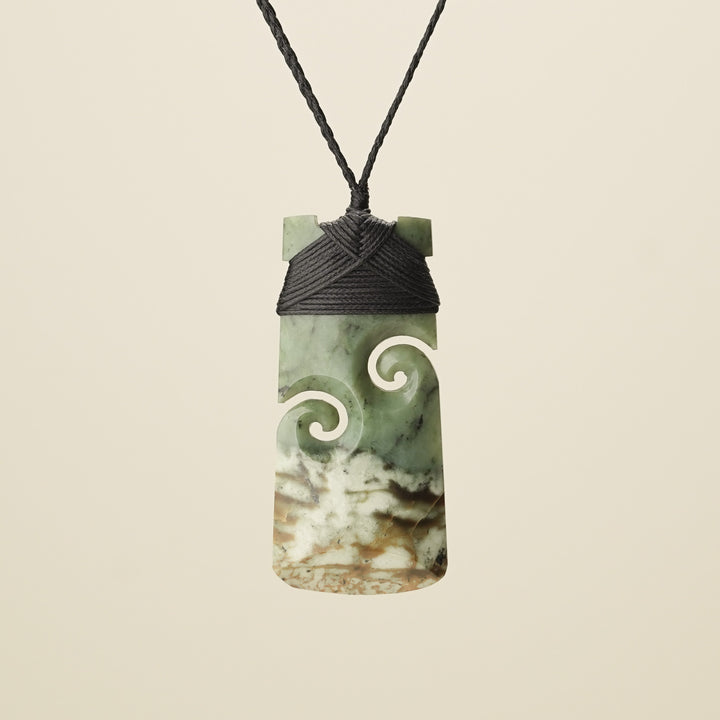 Toki Kawakawa Pounamu Large Pendant