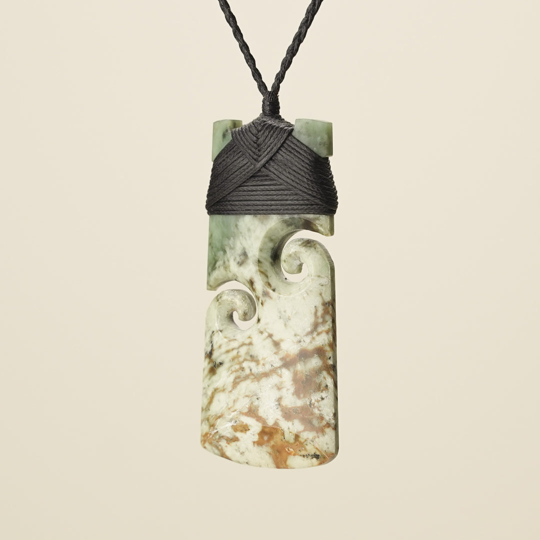 Toki Kawakawa Pounamu Large Pendant