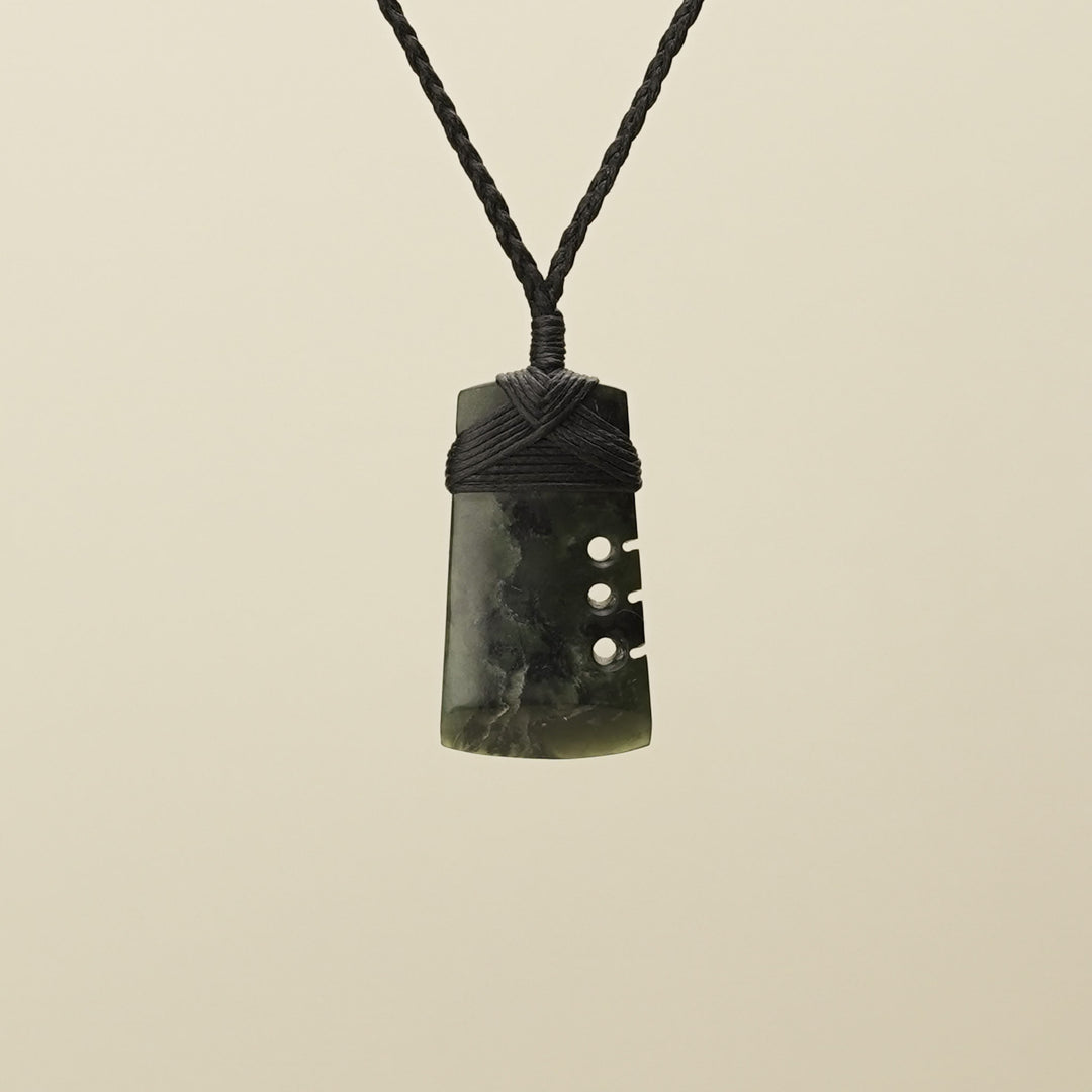 Toki Hapopo Notched Pounamu Small
