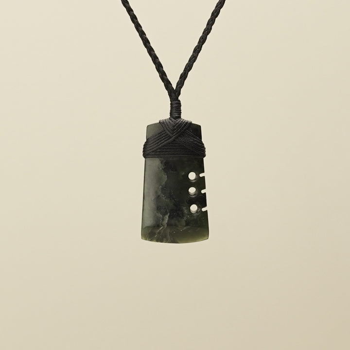 Toki Hapopo Notched Pounamu Small