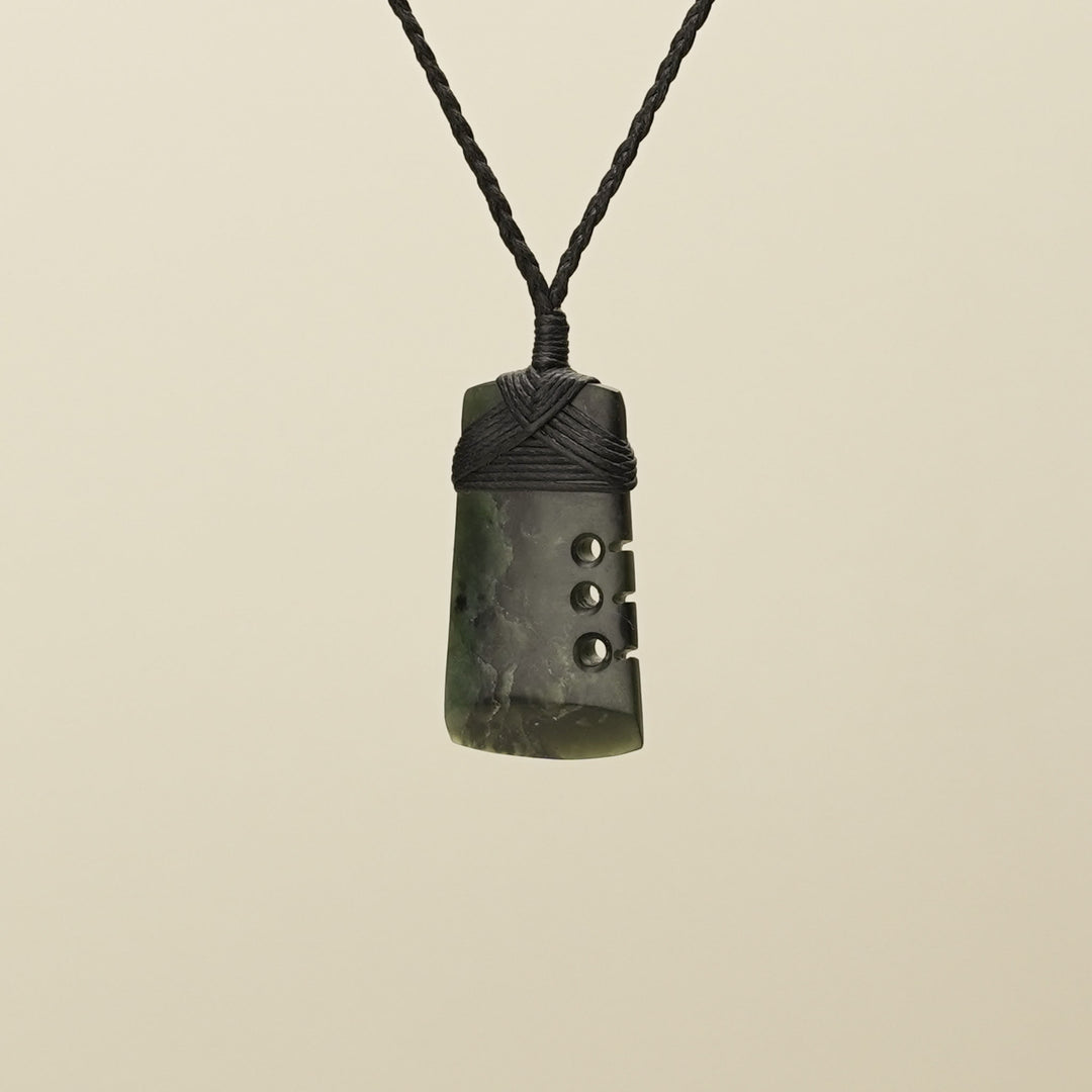 Toki Hapopo Notched Pounamu Small