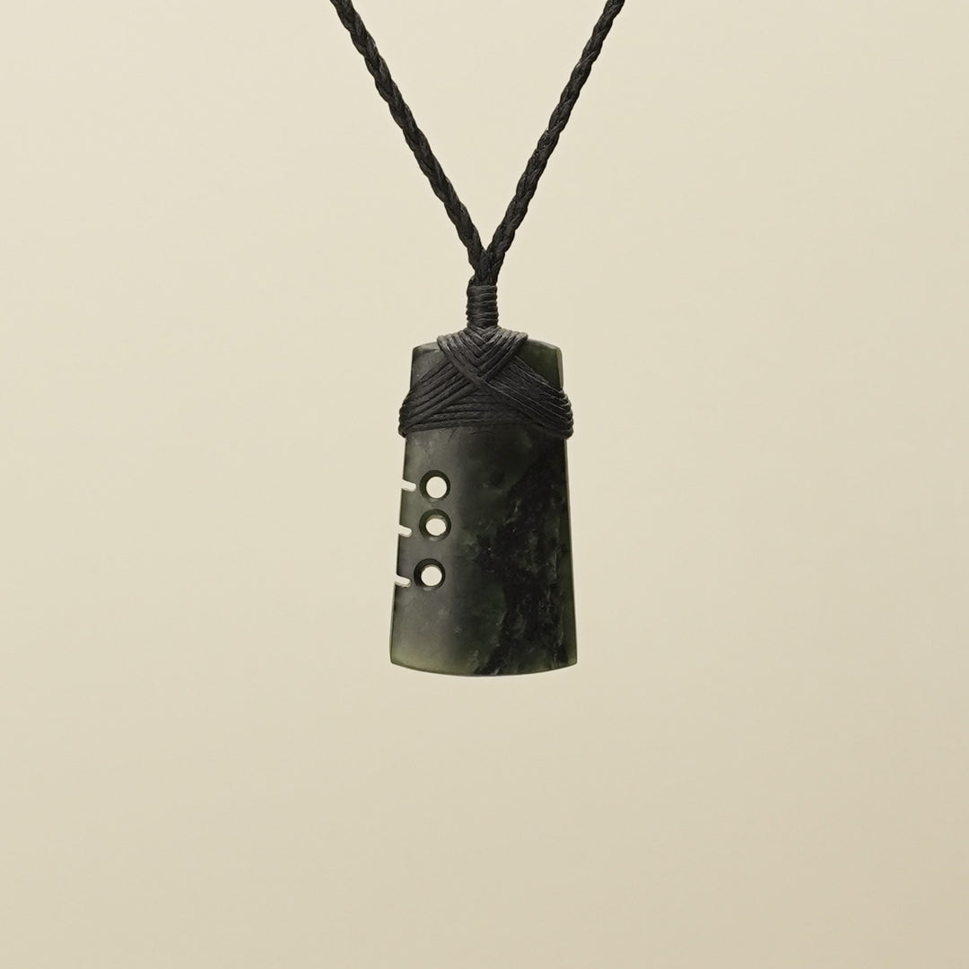 Toki Hapopo Notched Pounamu Small