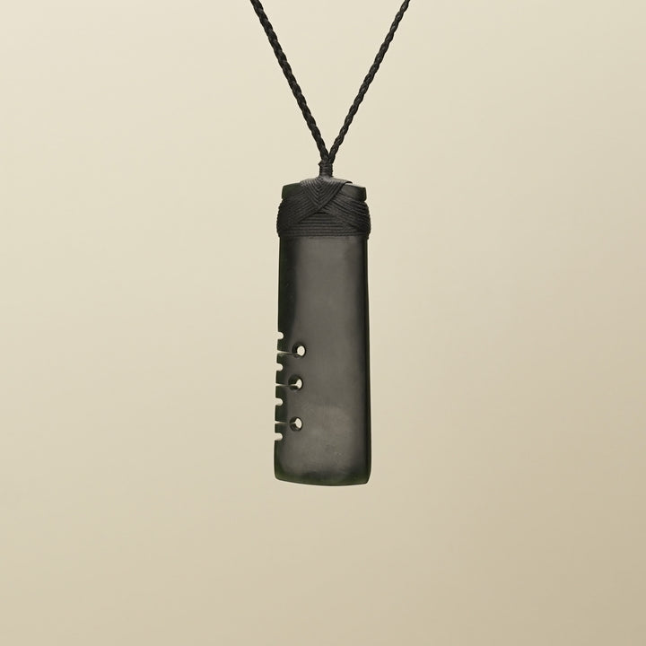 Kawakawa Pounamu Toki Pendant Extra Large