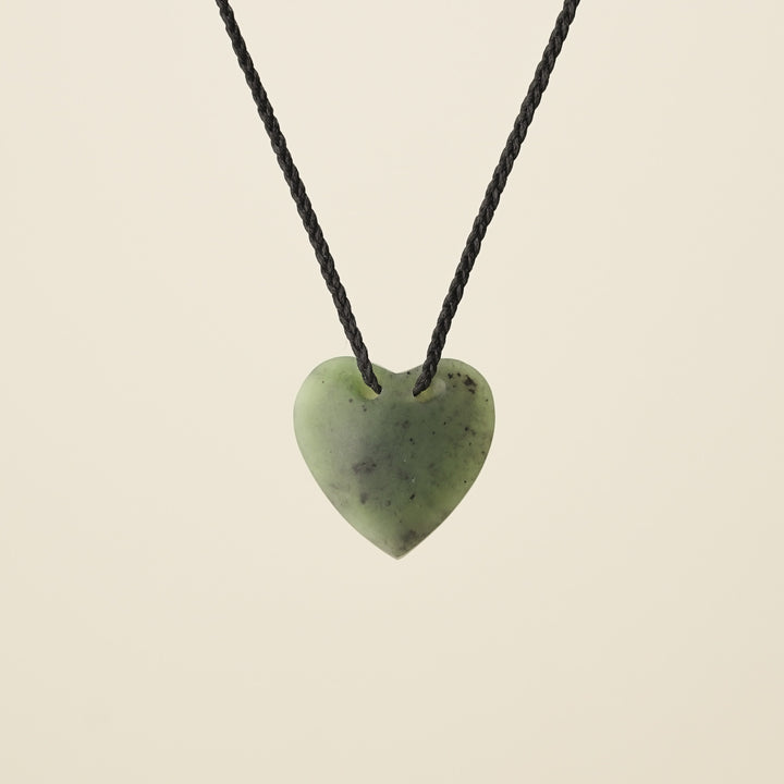 Heart Kōkopu Pounamu – Small