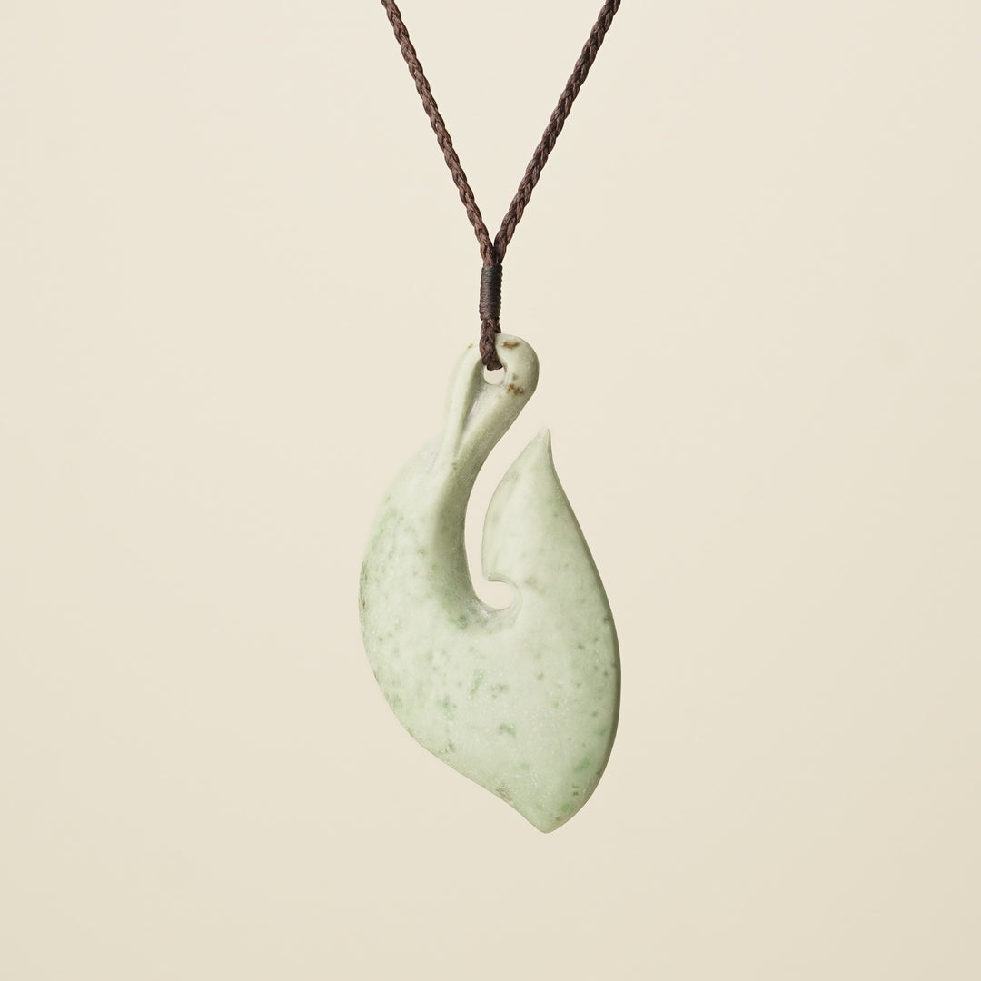 Hei Matau Inanga Greenstone Large