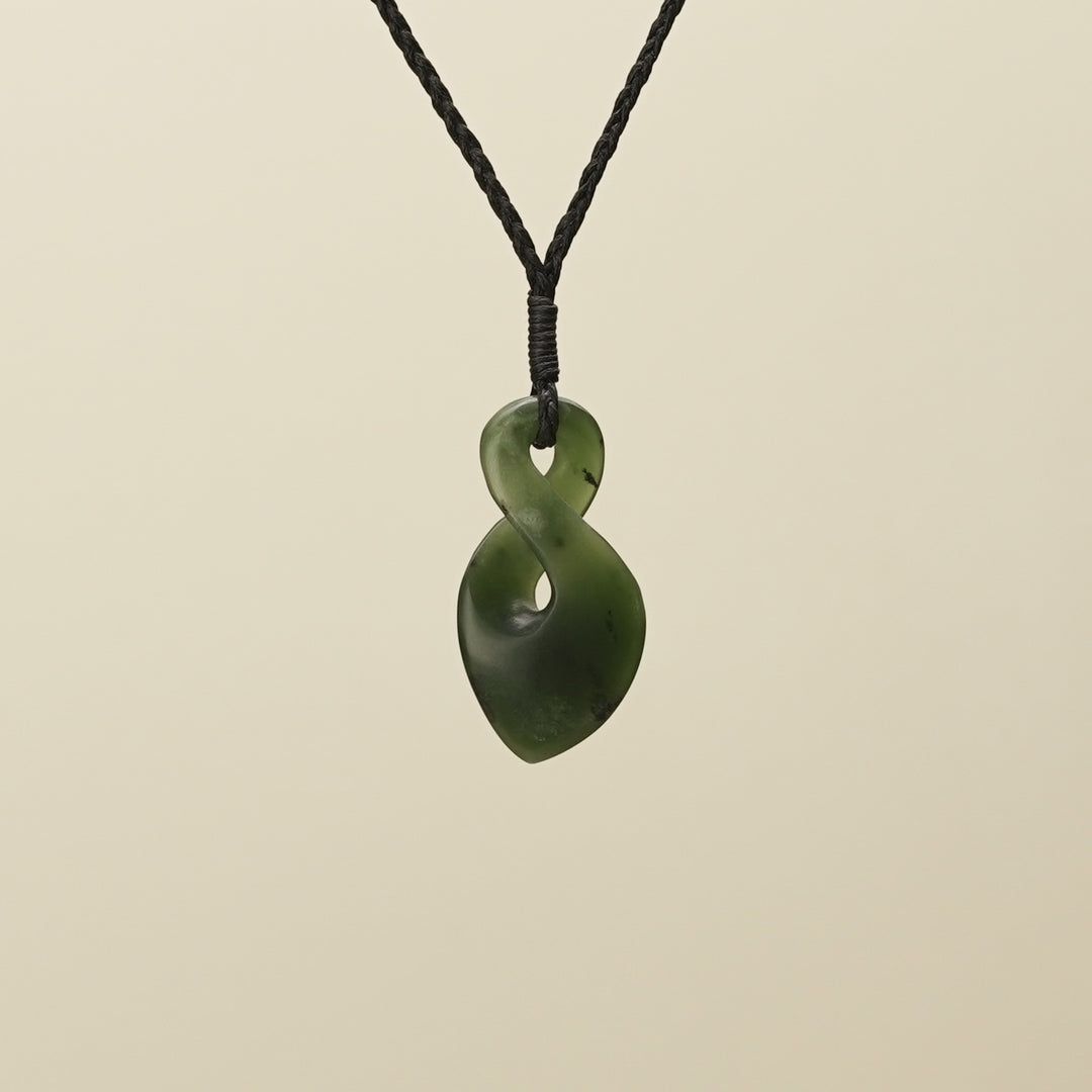 Pikoura Single Flower Putiputi Pounamu Pendant