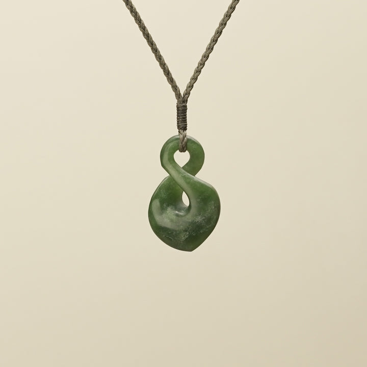 Angled Pikoura Single Flower Small Pendant