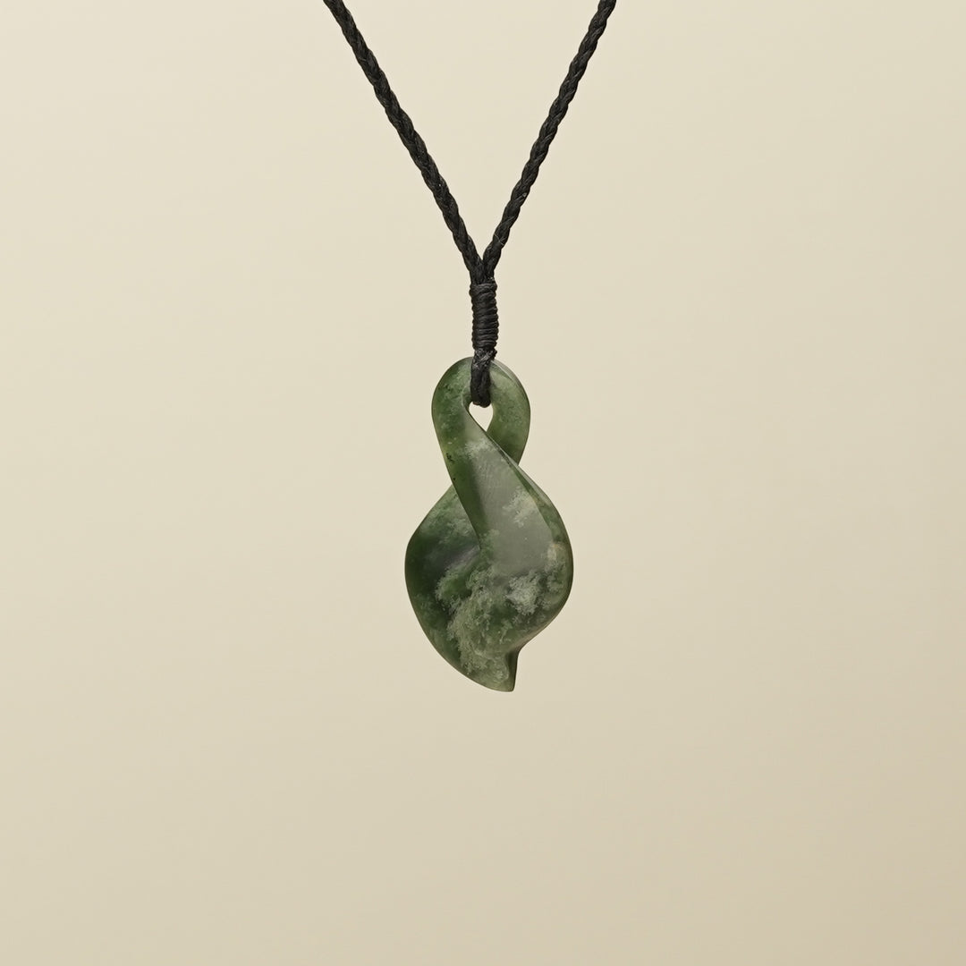 Pikoura Single Flower Medium Pendant