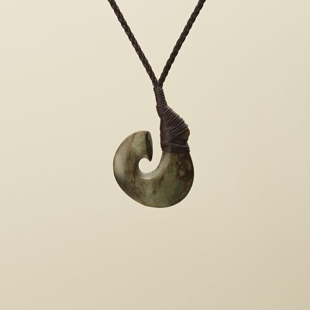 Raukaraka Hei Matau Pounamu Pendant Small
