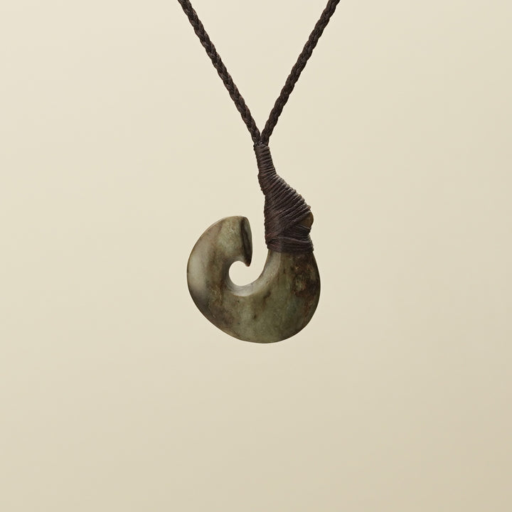 Raukaraka Hei Matau Pounamu Pendant Small